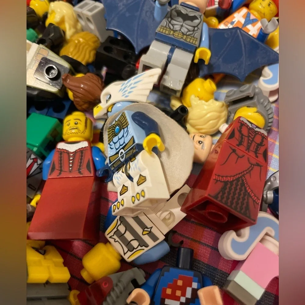 HUGE LOT OF LEGO MINI FIGURES Star Wars Lego Movie Marvel Minecraft Banana‎ man